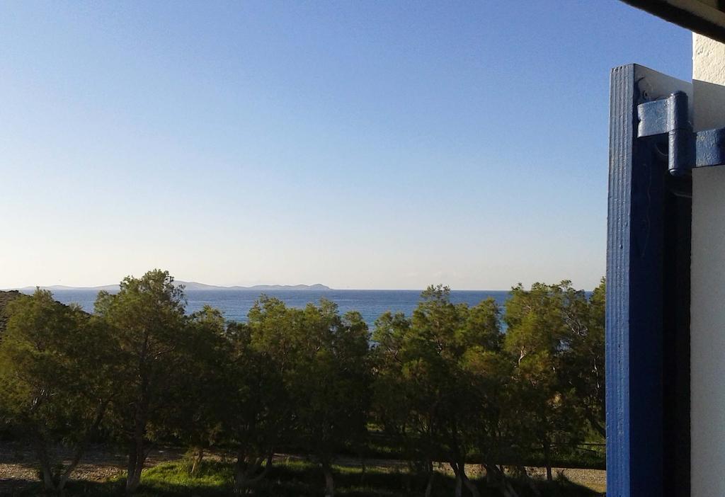 Nostos Beachfront Apartments & Studios アギオス・イオアニス エクステリア 写真