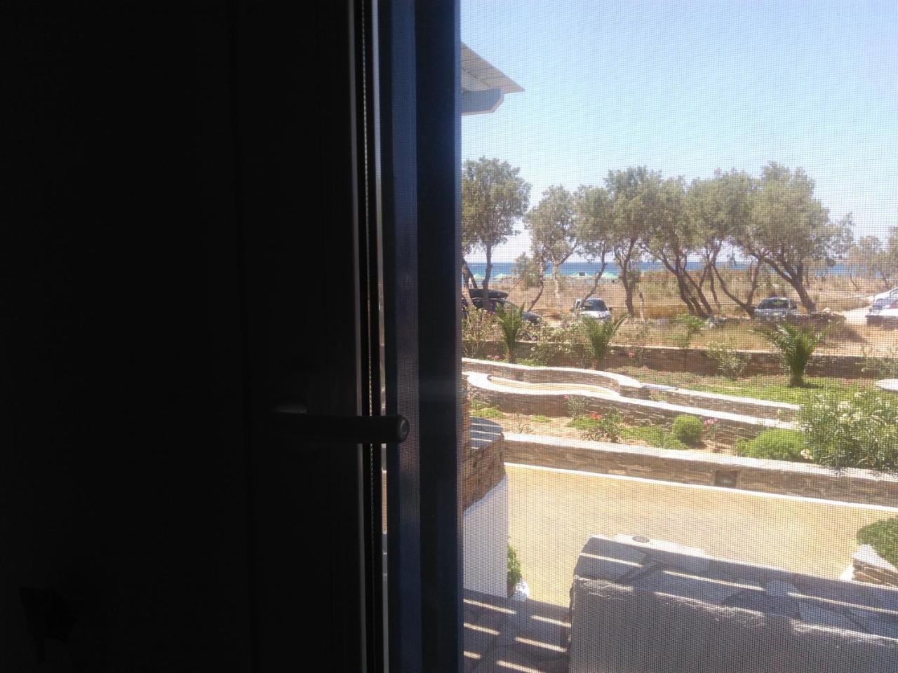 Nostos Beachfront Apartments & Studios アギオス・イオアニス エクステリア 写真