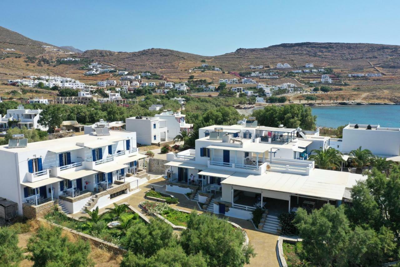 Nostos Beachfront Apartments & Studios アギオス・イオアニス エクステリア 写真